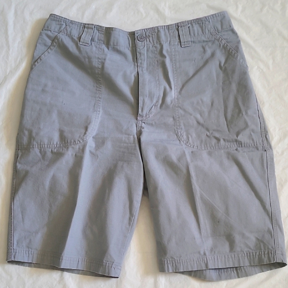 Faded Glory Ladie's Light Gray Cargo Shorts